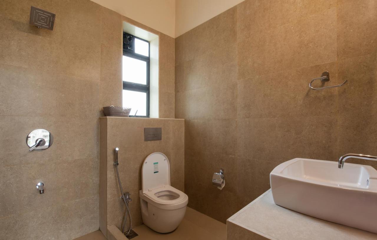 Stayvista'S Greenwoods Villa 10 - City-Center Villa With Private Pool, Terrace, Lift & Carrom Board Lonavala Εξωτερικό φωτογραφία