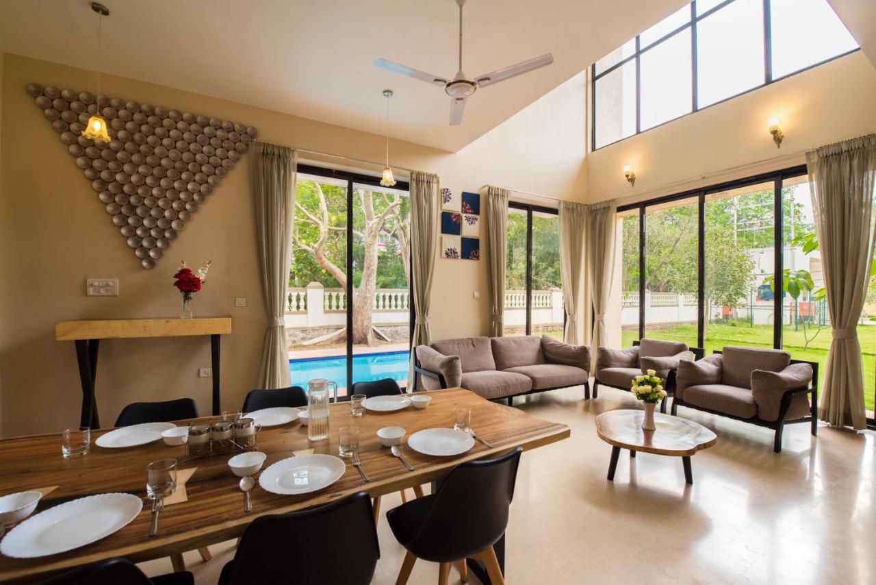 Stayvista'S Greenwoods Villa 10 - City-Center Villa With Private Pool, Terrace, Lift & Carrom Board Lonavala Εξωτερικό φωτογραφία